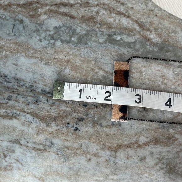 Hair on hide rectangle cow print leather necklace - Picture 6 of 8